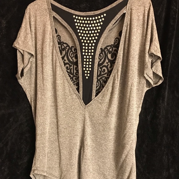 💎 Vocal 💎 Embellished Top - L - Gray - Picture 2 of 4